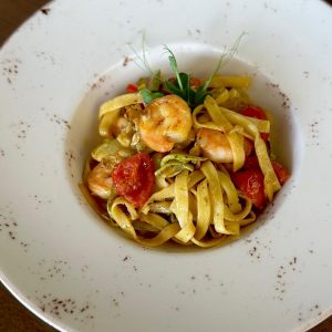 Shrimp and zucchini tagliatelle