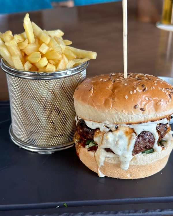 Burger blue cheese